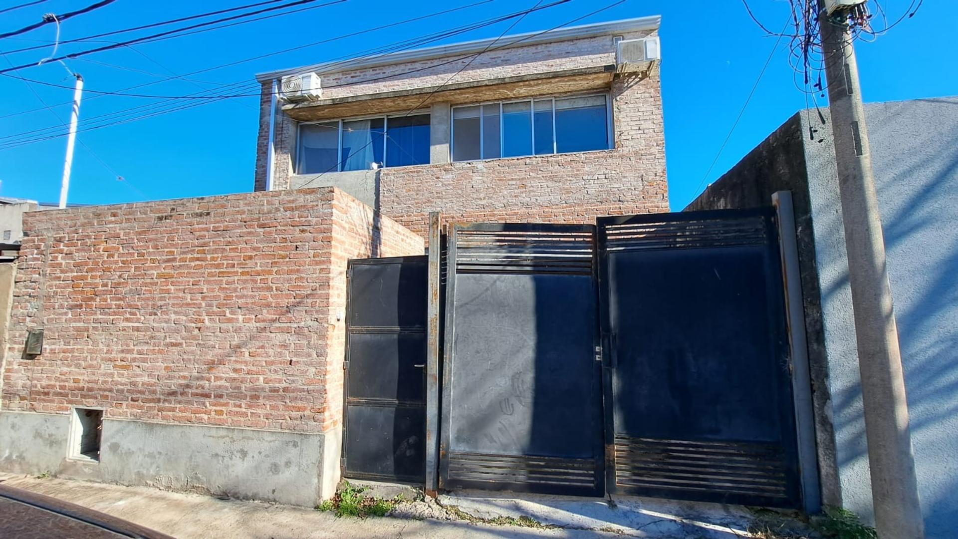 CASA EN GUADALUPE OESTE