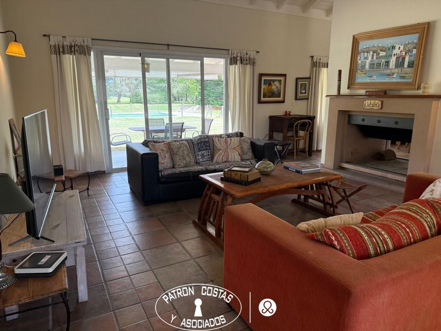 Casa en Venta de 4 dormitorios