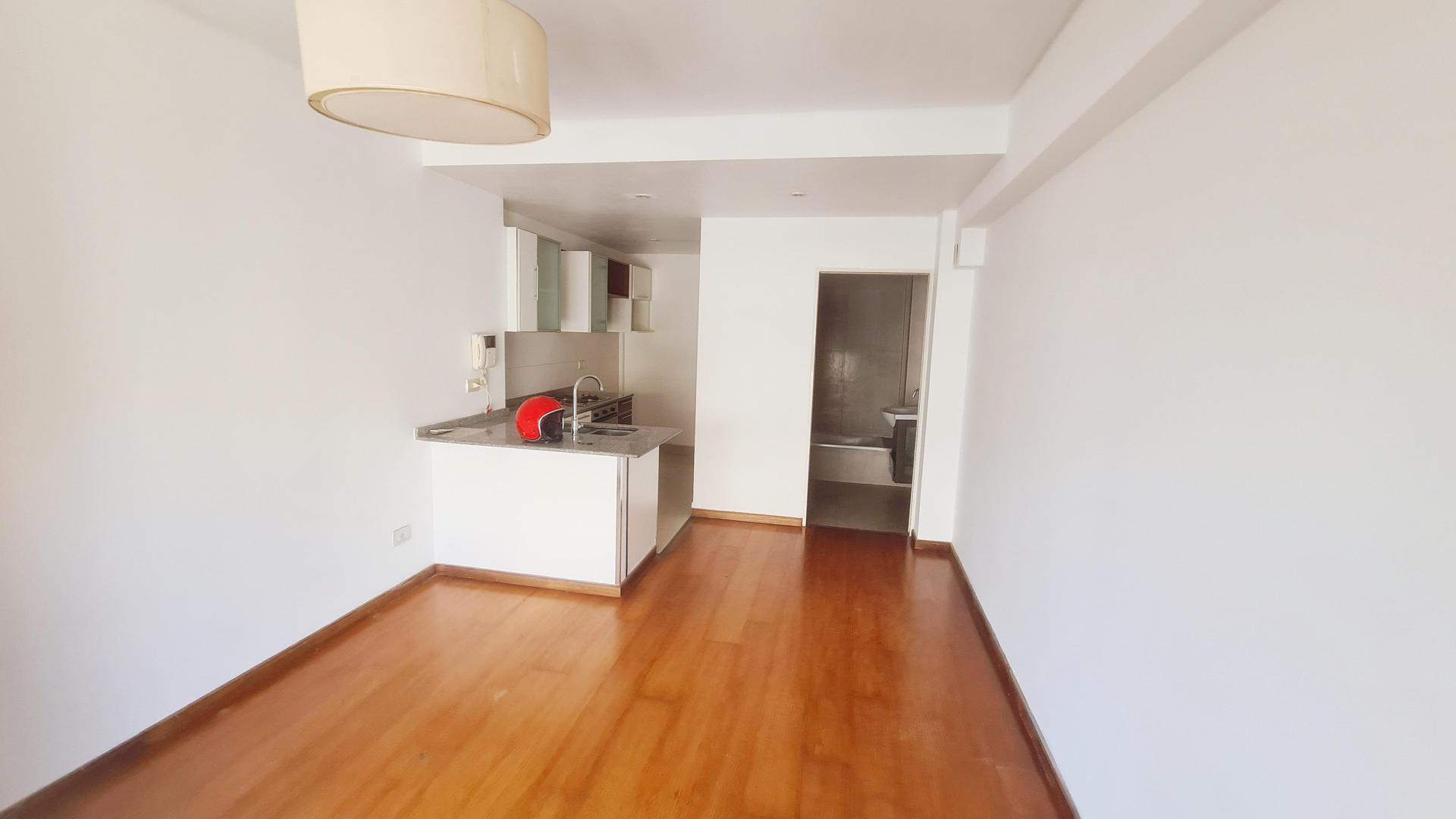 Departamento en Alquiler en Las Cañitas, $ 730.000