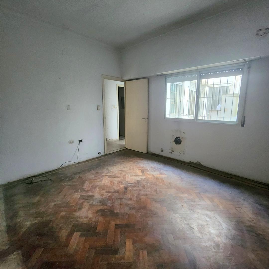 Casa 2 ambientes con 1 baño