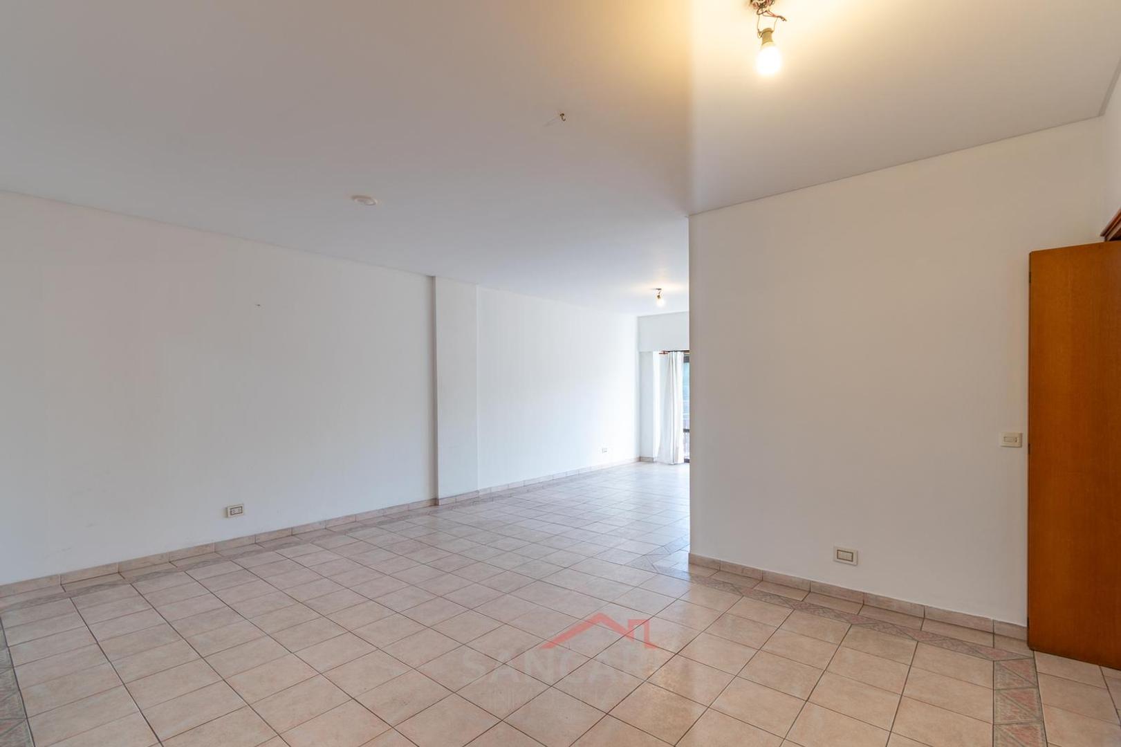 Departamento 4 ambientes con 3 baños