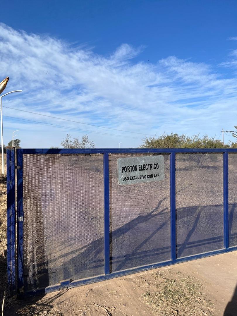 Lote 438m2 en Soles Serranos 3