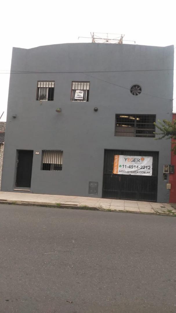 GALPON LOTE PROPIO FLORES PINTADO A NUEVO TOMA PERMUTA