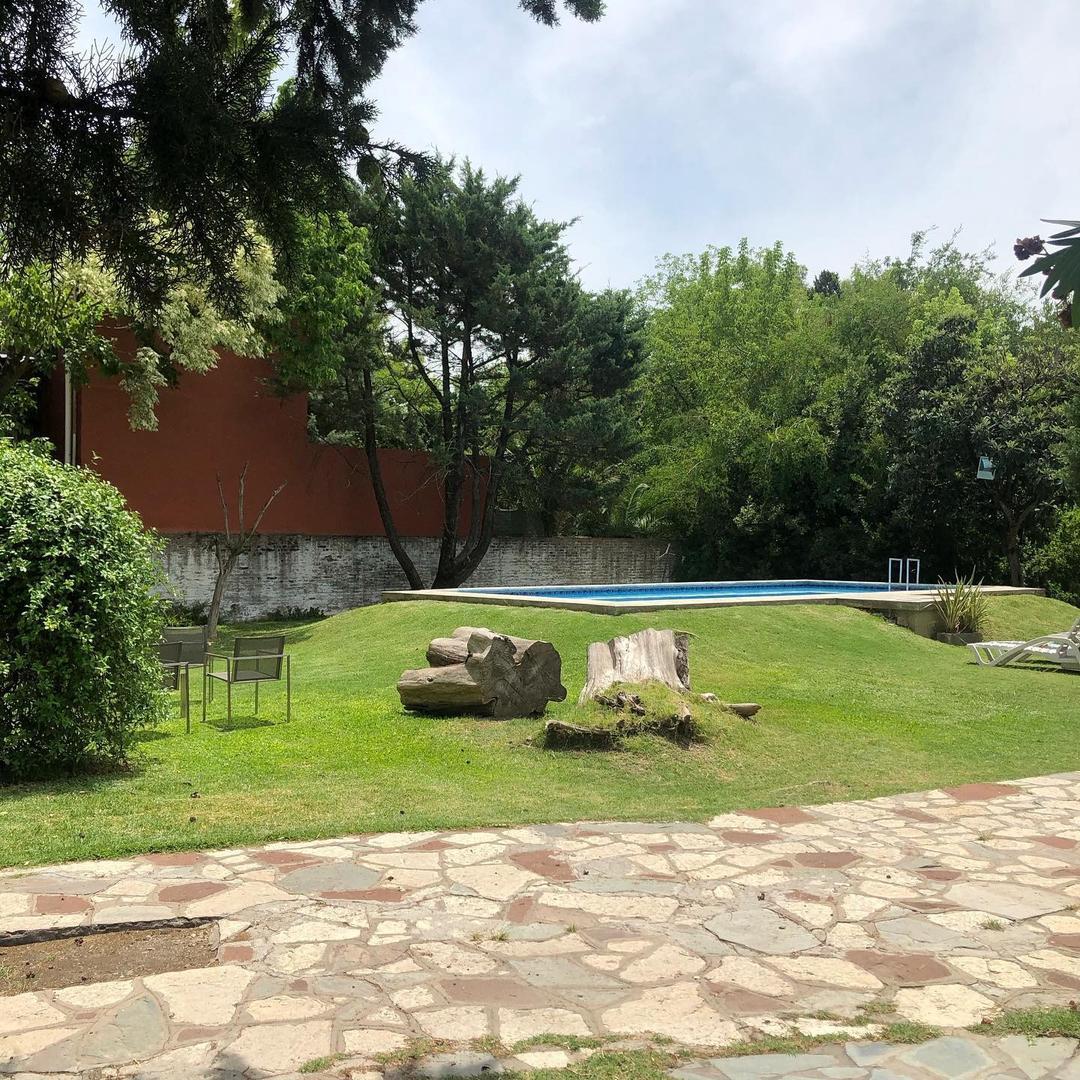 VENTA CASA 3 DORMITORIOS QUINTA MERLO