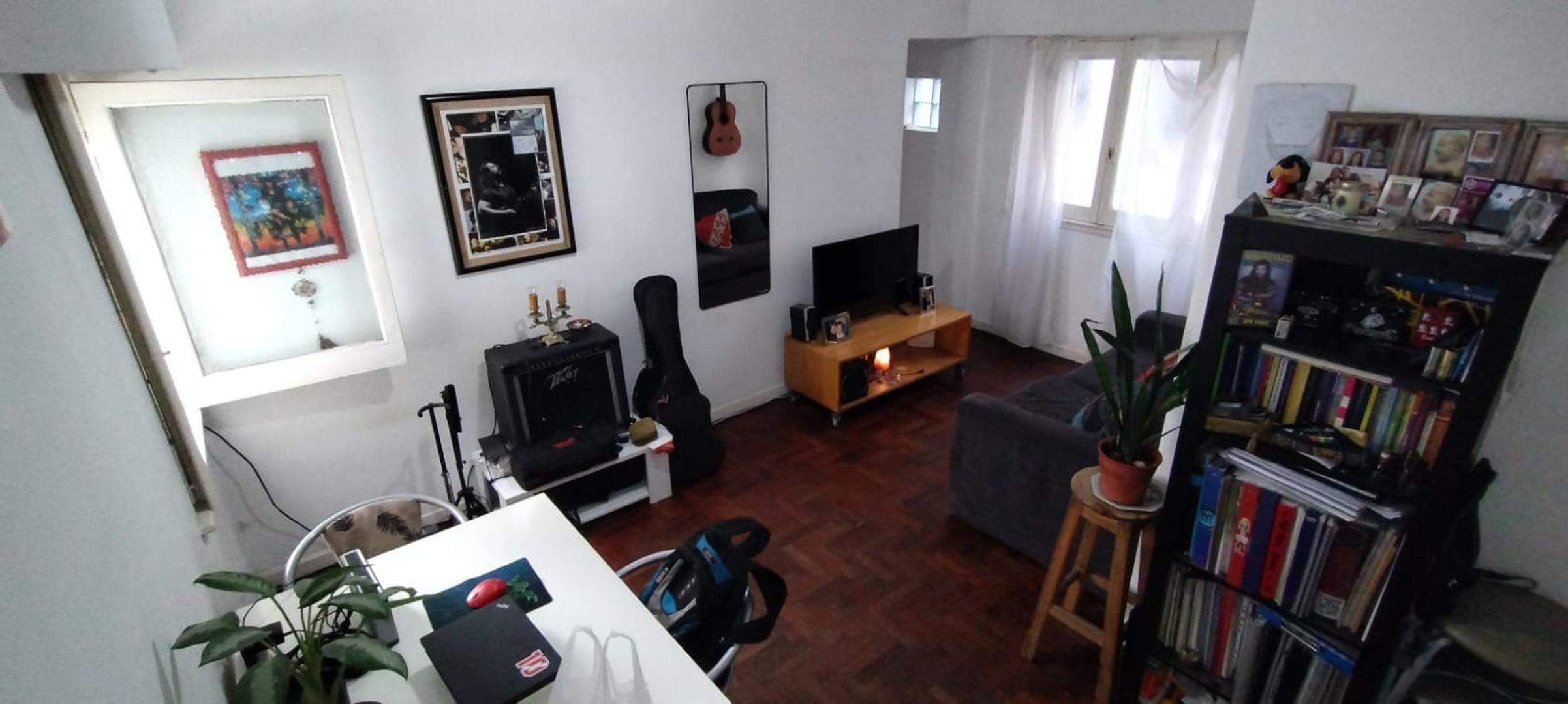 2 AMB  IMPECABLE MUY LUMINOSO  X ESCALERA  BAJA EXPENSA