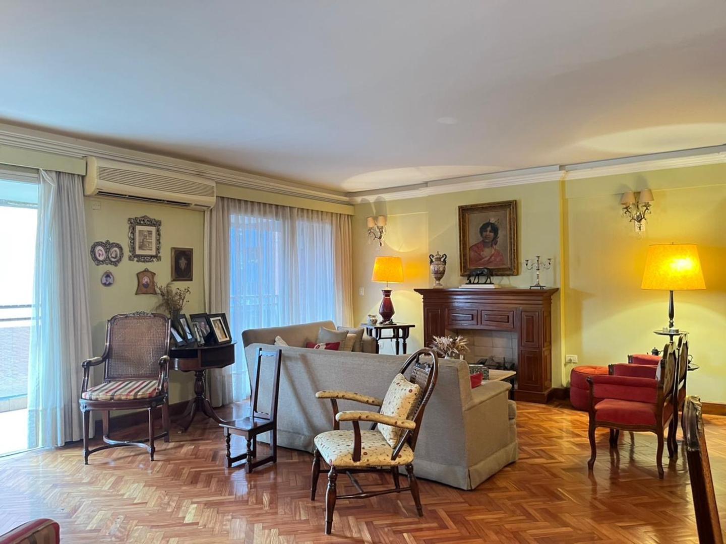 Departamento en Venta de 5 ambientes