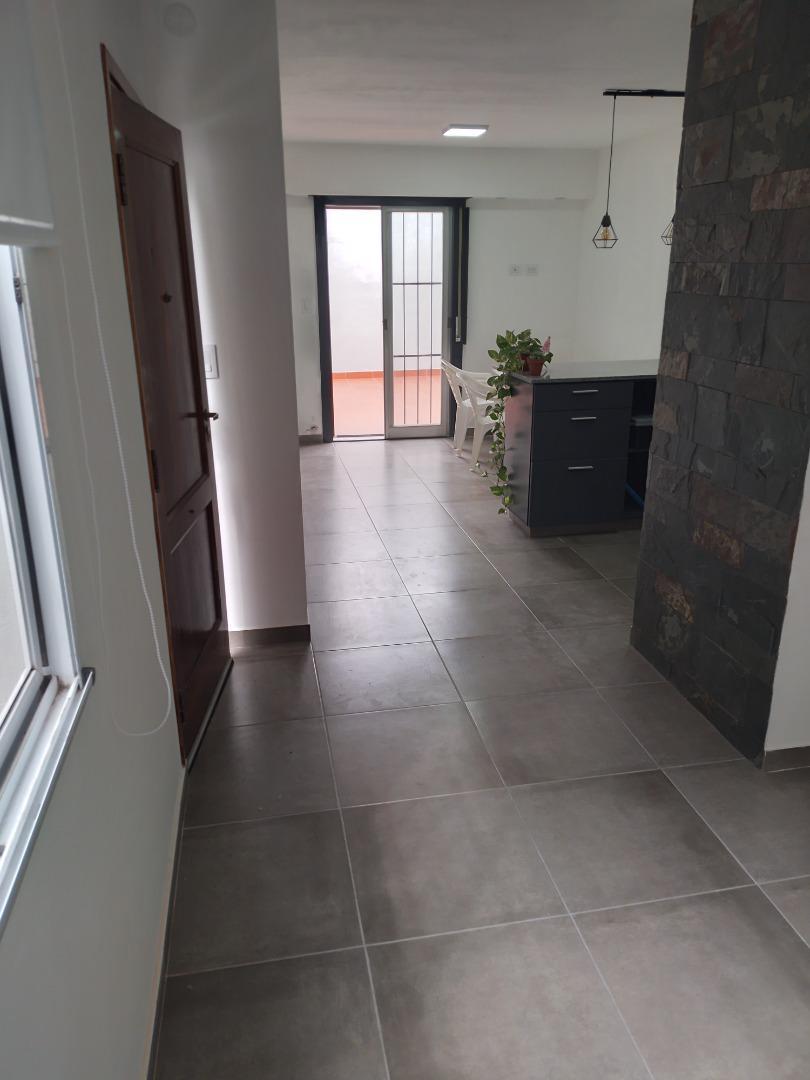 Casa en Alquiler en Villa Bosch, $ 950.000