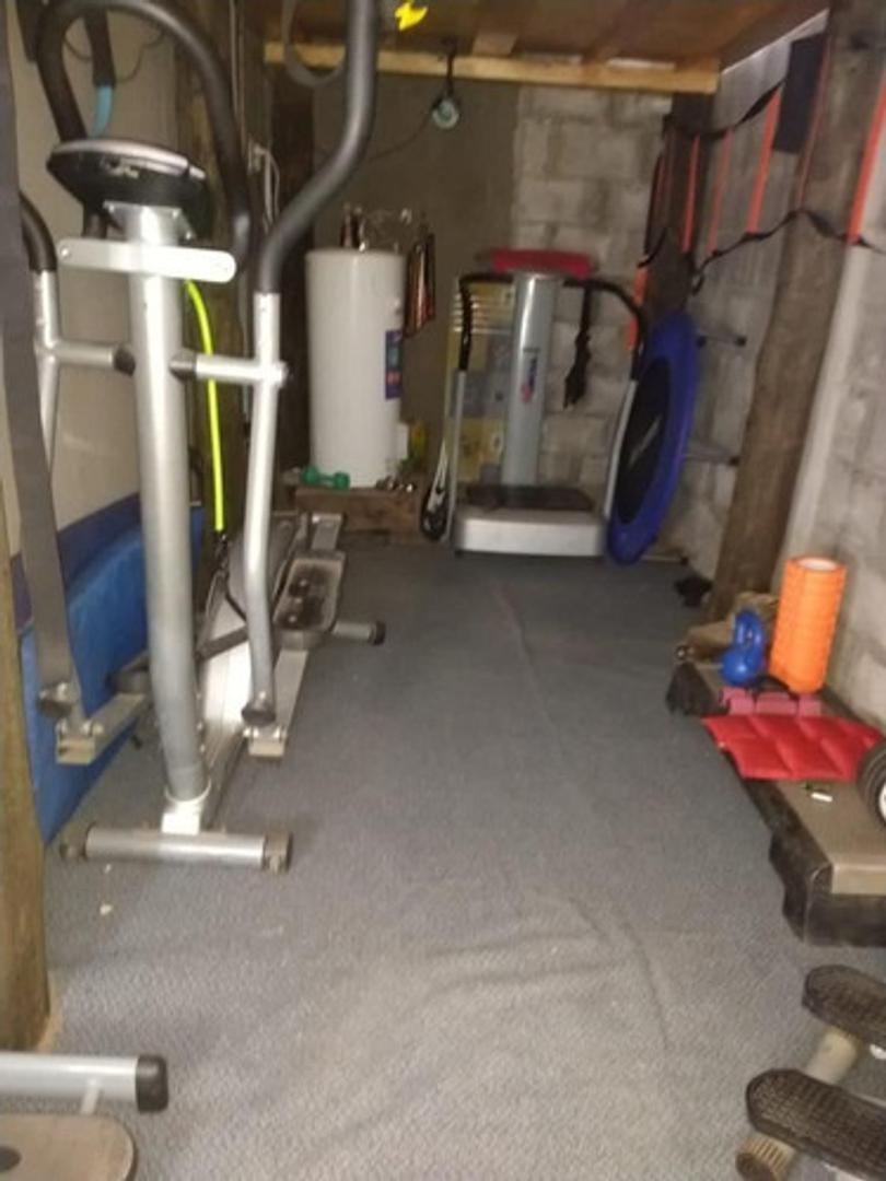 Casa 4 ambientes con 1 baño