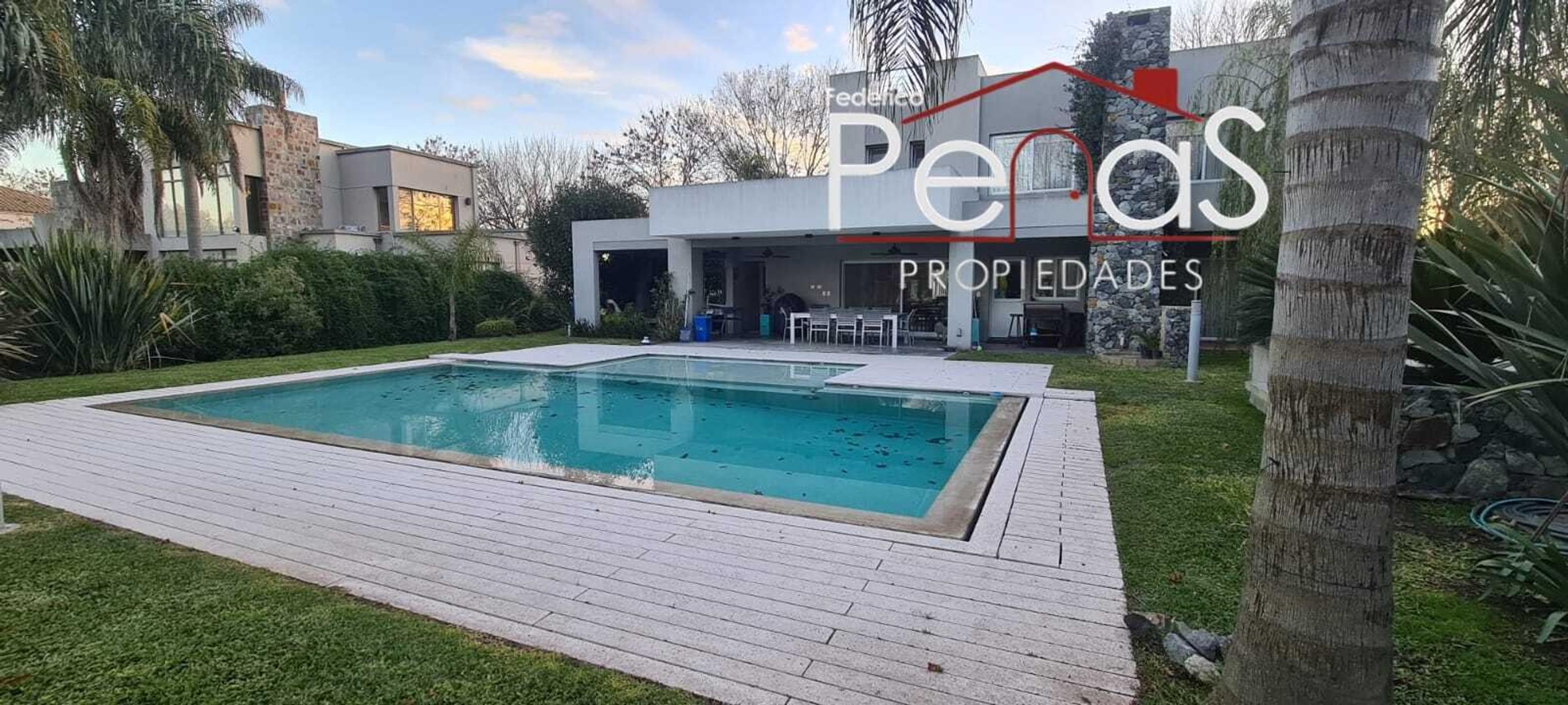 Casa en Alquiler en El Nacional Club De Campo, USD 2.700