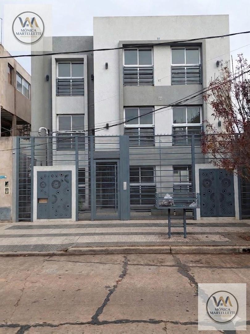 Departamento en Villa Luzuriaga