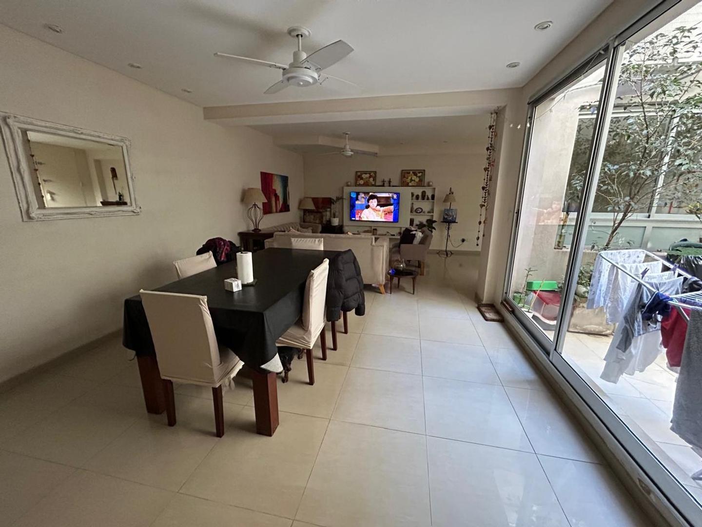 Depto Tipo Casa en Venta en Almagro, USD 260.000