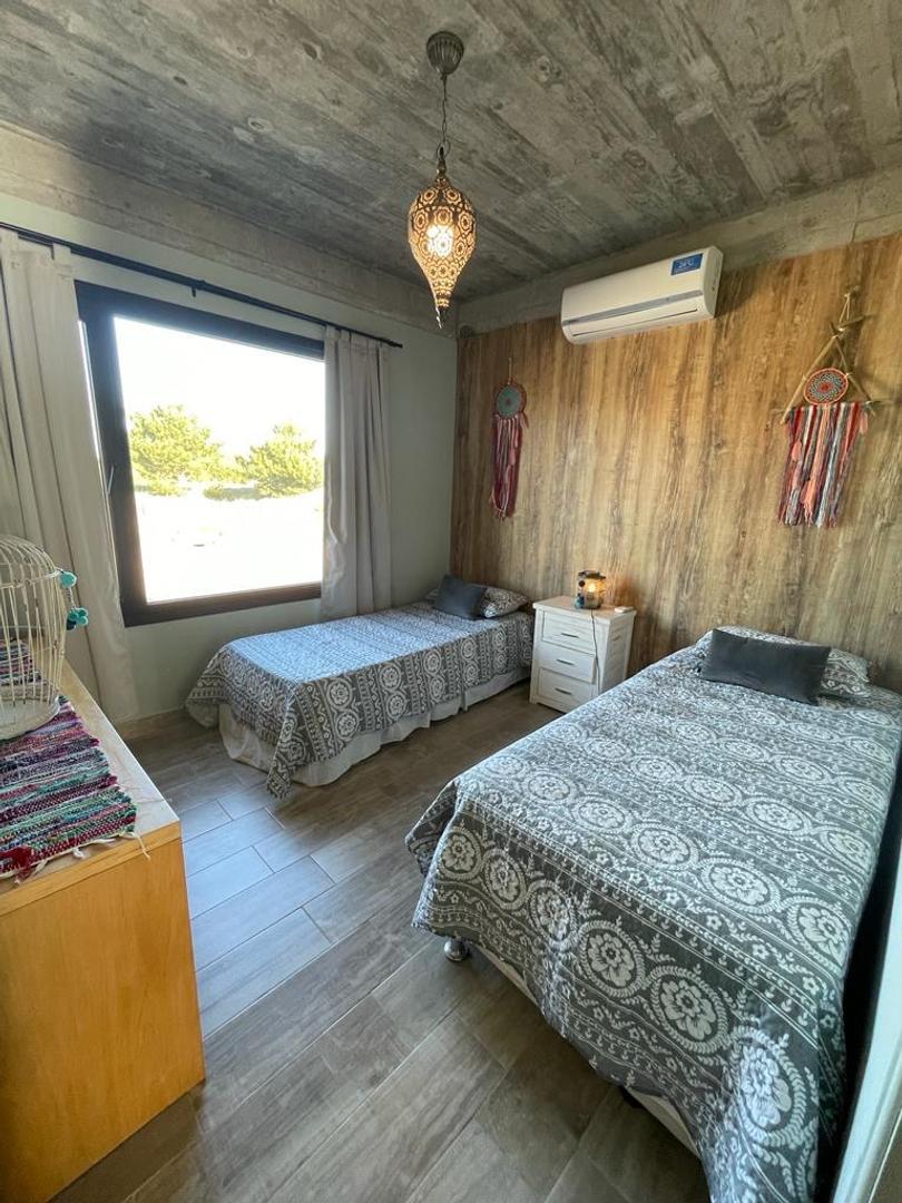 Casa en Alquiler Temporal con 1 cochera