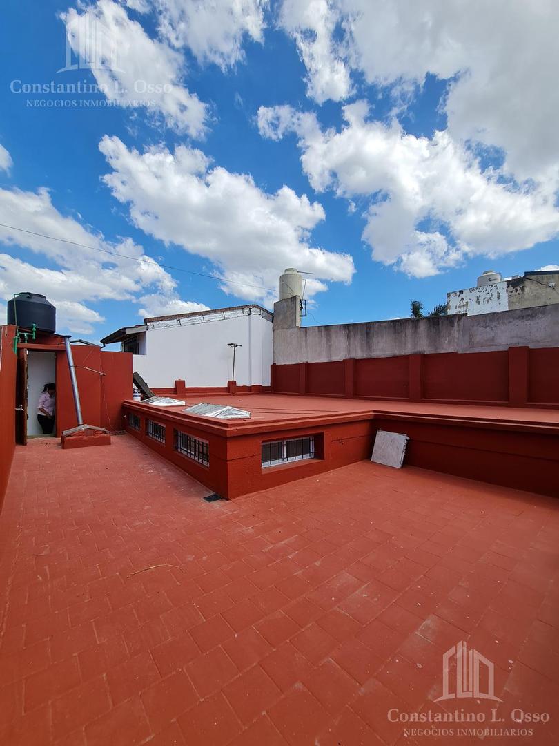 Casa en Alquiler en Lanus Oeste, $ 750.000