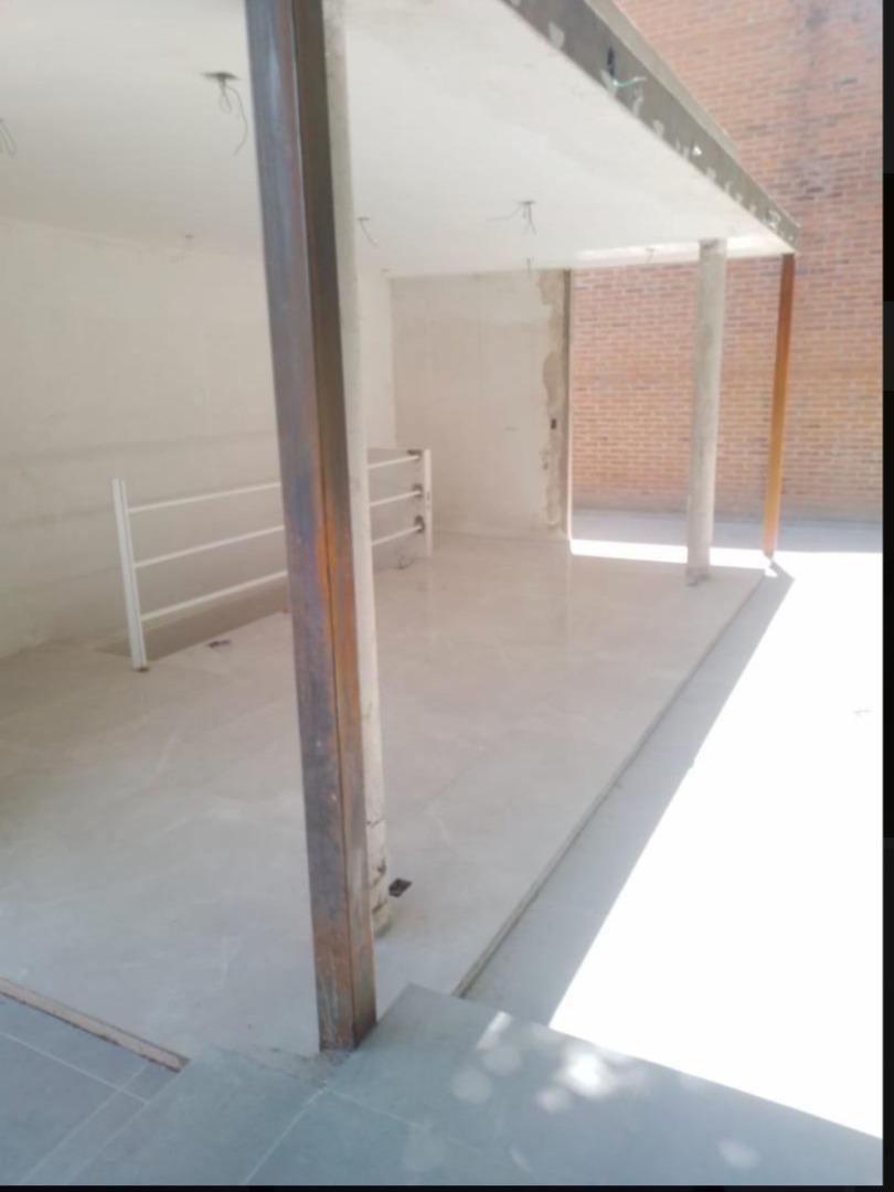 Departamento en Venta en Vicente Lopez Vias / Maipu, USD 371.000