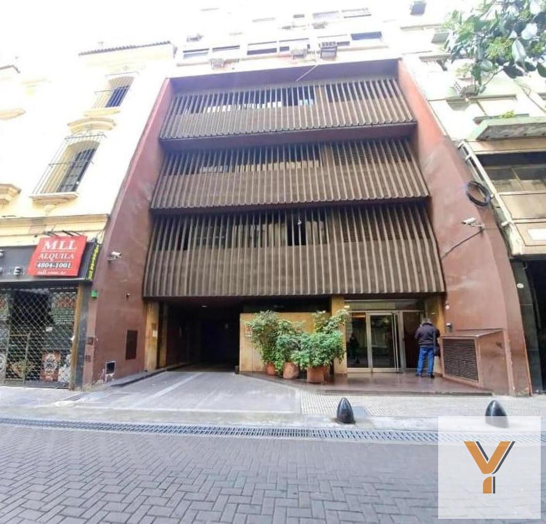 Cochera en venta - 12Mts2 - Microcentro