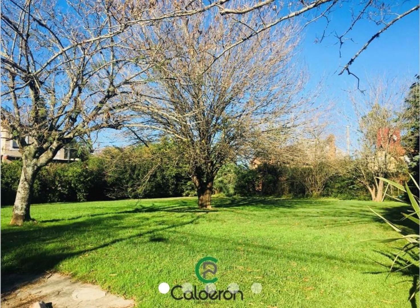 Almafuerte 3901 Francisco Alvarez