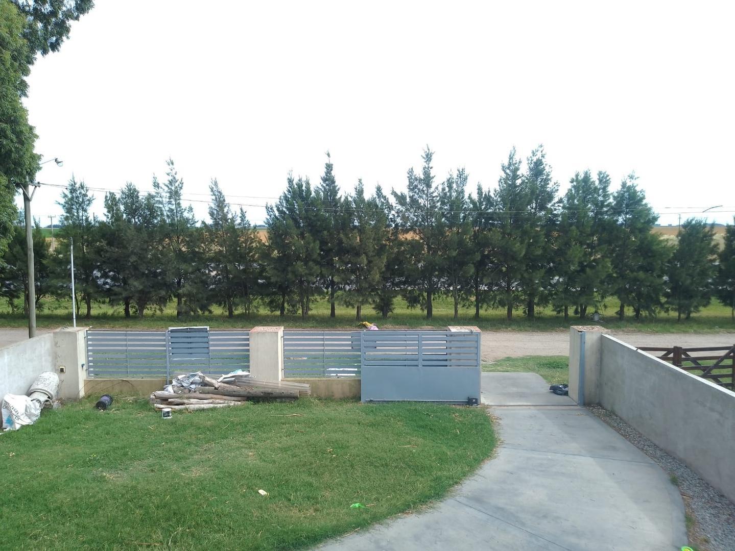 EN VENTA CASA 4 AMBIENTES LA CALETA MAR CHIQUITA