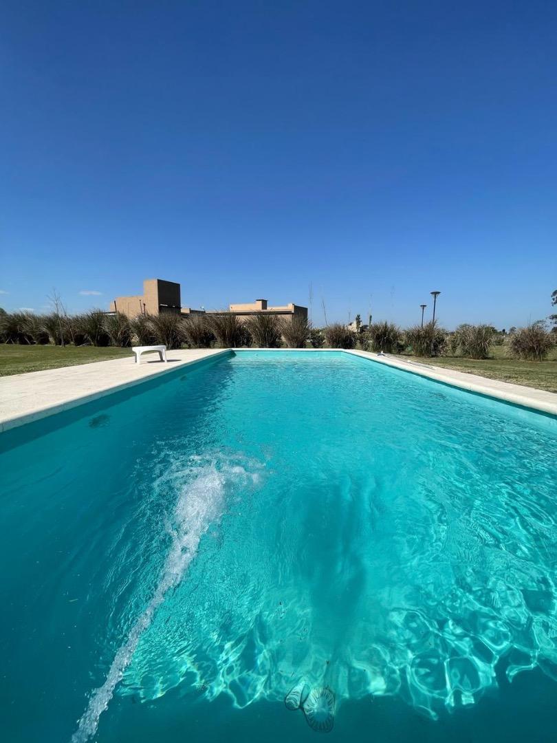 Casa en venta 4 ambientes