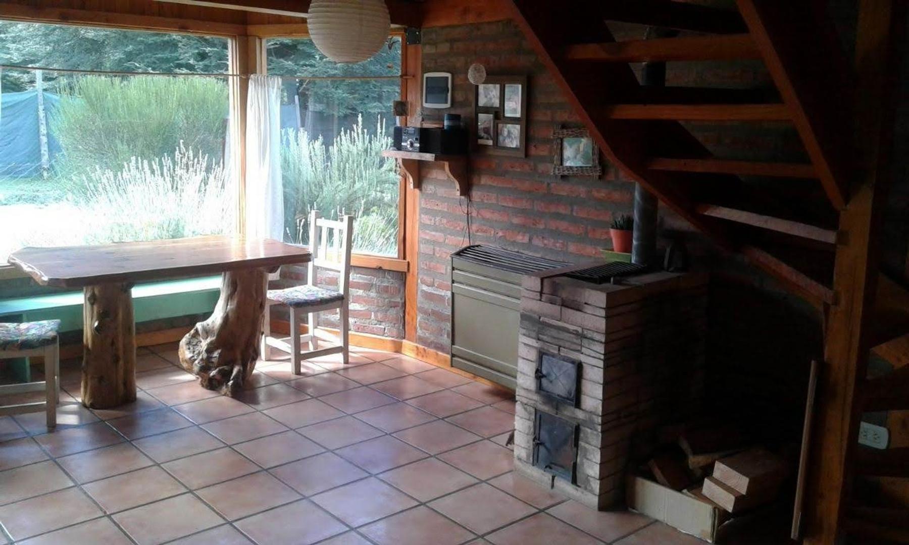 Casa 4 ambientes con 1 baño