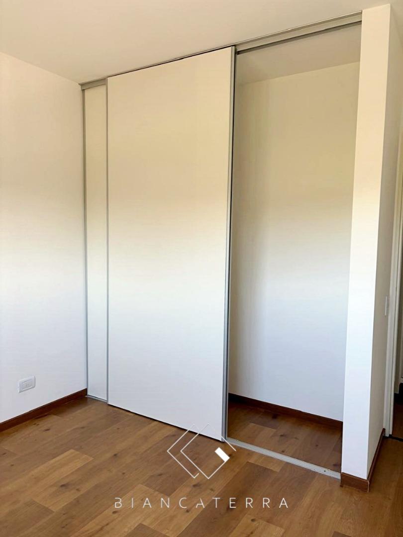 Los Pasos Torre B , Piso 2