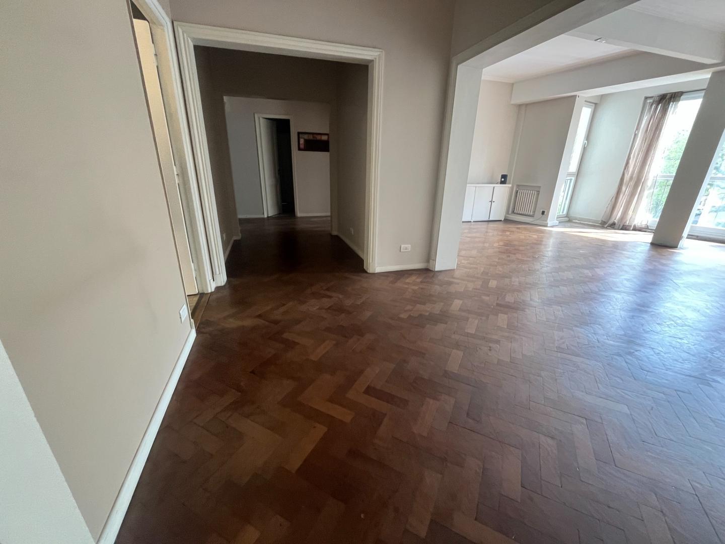 Departamento en Alquiler de 3 dormitorios