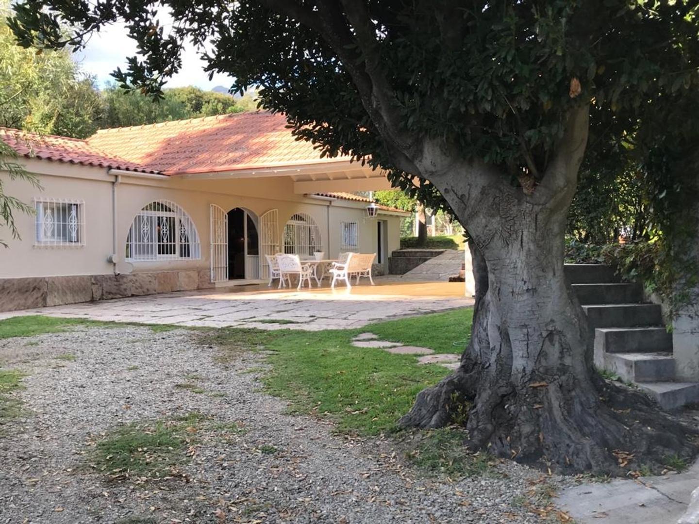 Gran Casona & Aparts Resort; hasta 18 PASAJEROS