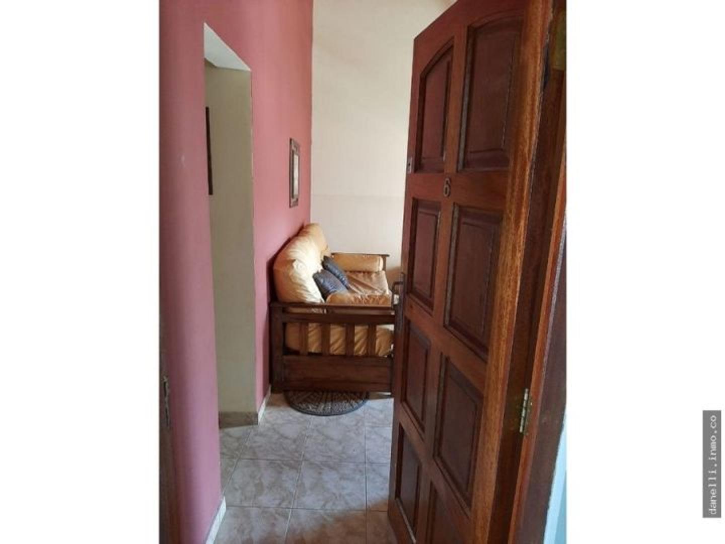 calle 14 1244 , Piso 2