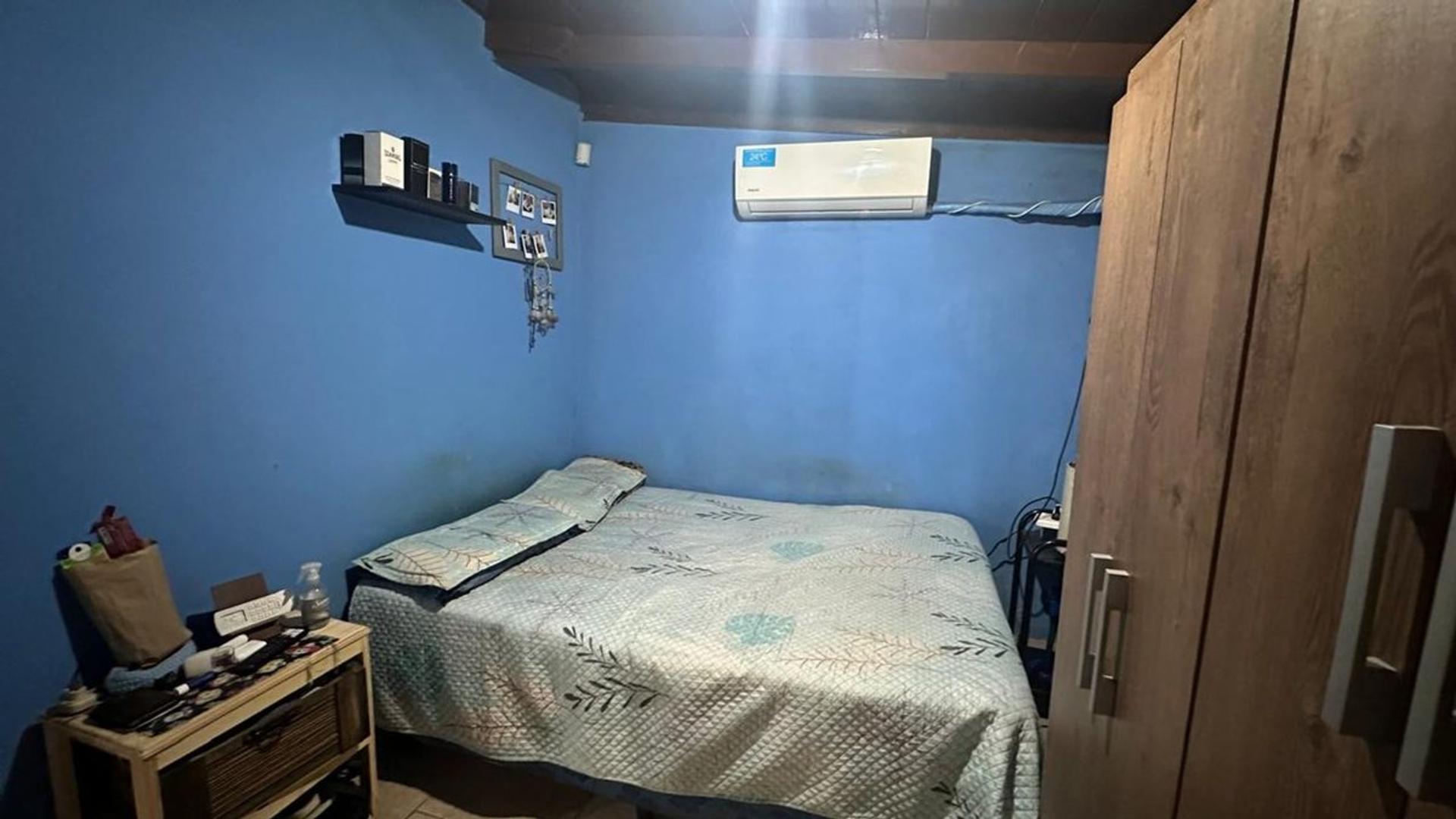 Casa 4 ambientes con 1 baño