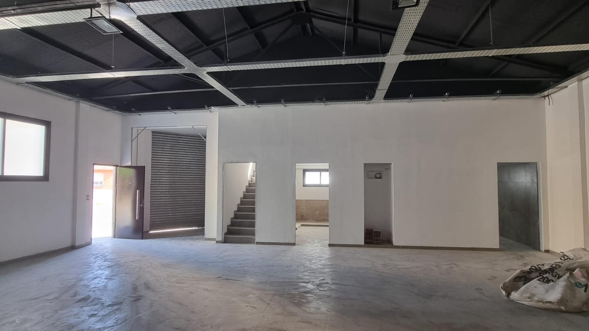 Galpon en Alquiler en Wilde, $ 1.800.000