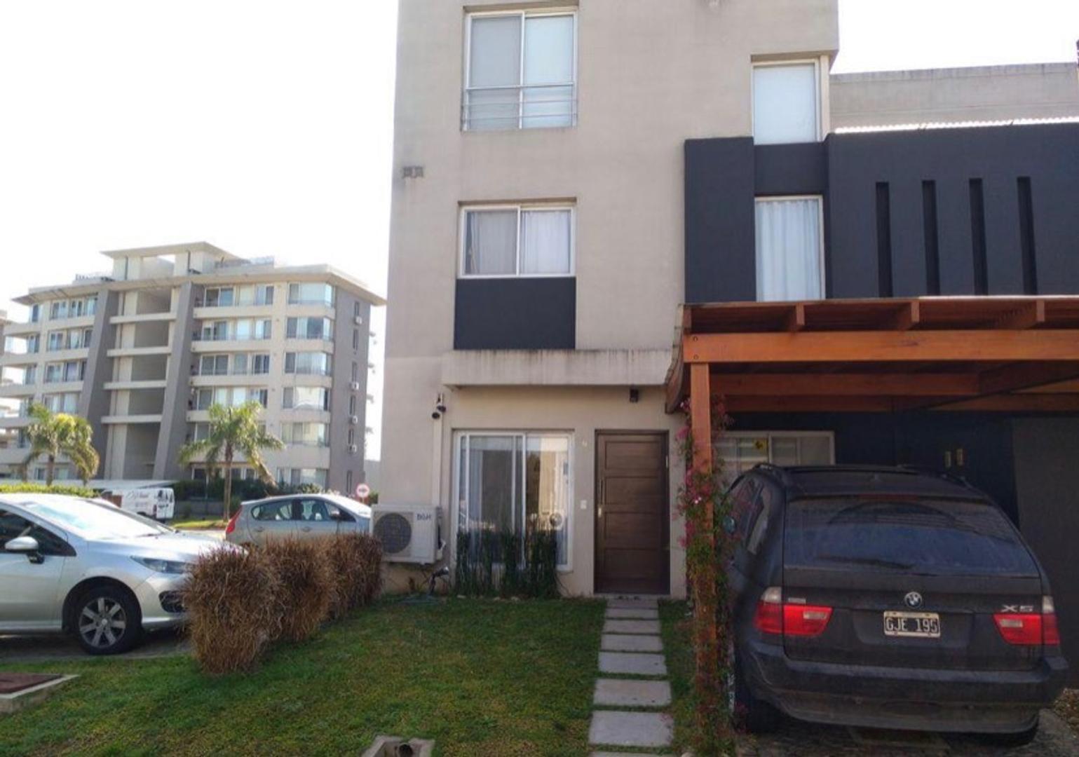 Departamento en Alquiler Temporal de 3 ambientes