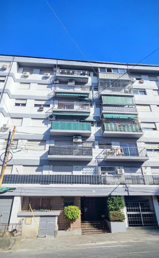 S. MARTÍN CTRO HERMOSO DEPTO. 3 AMB. C/BALCÓN