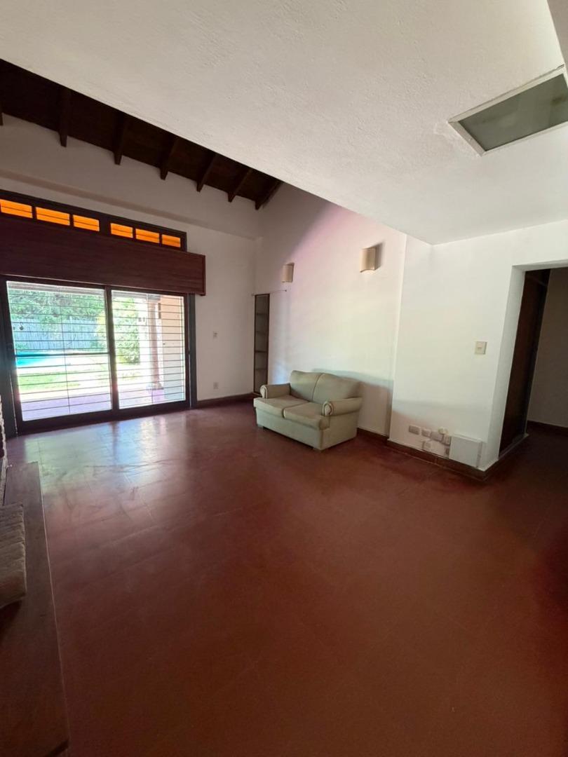 Casa en Alquiler en Merlo, $ 1.400.000