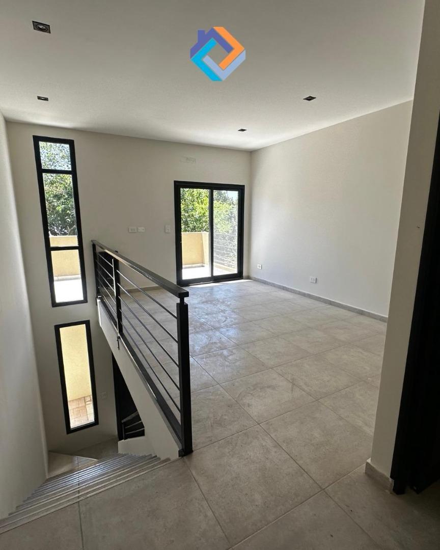 Departamento en Venta en Campana, USD 80.000