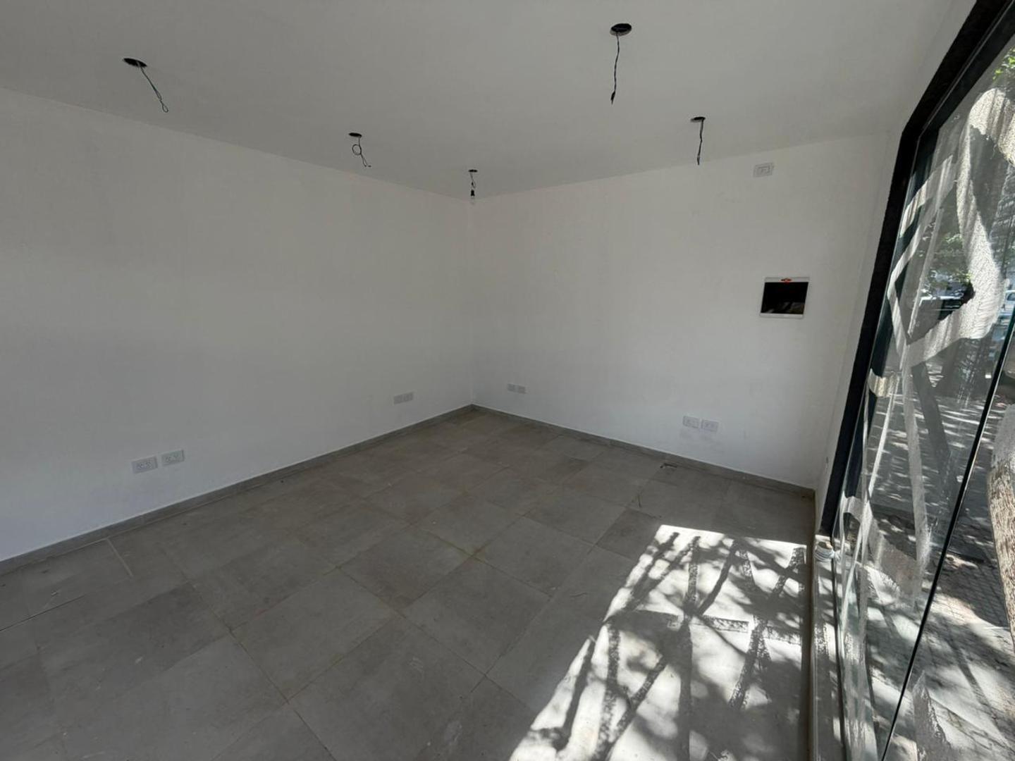 Local en Alquiler A Estrenar