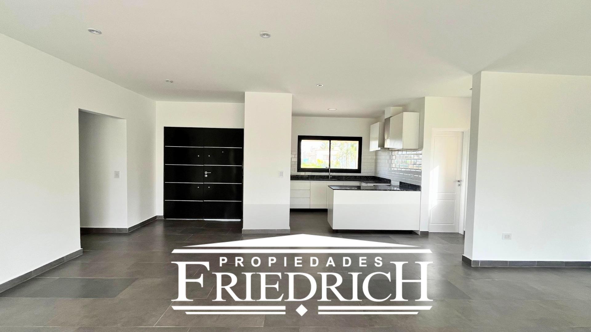 Barrio Cerrado Solar De Álvarez