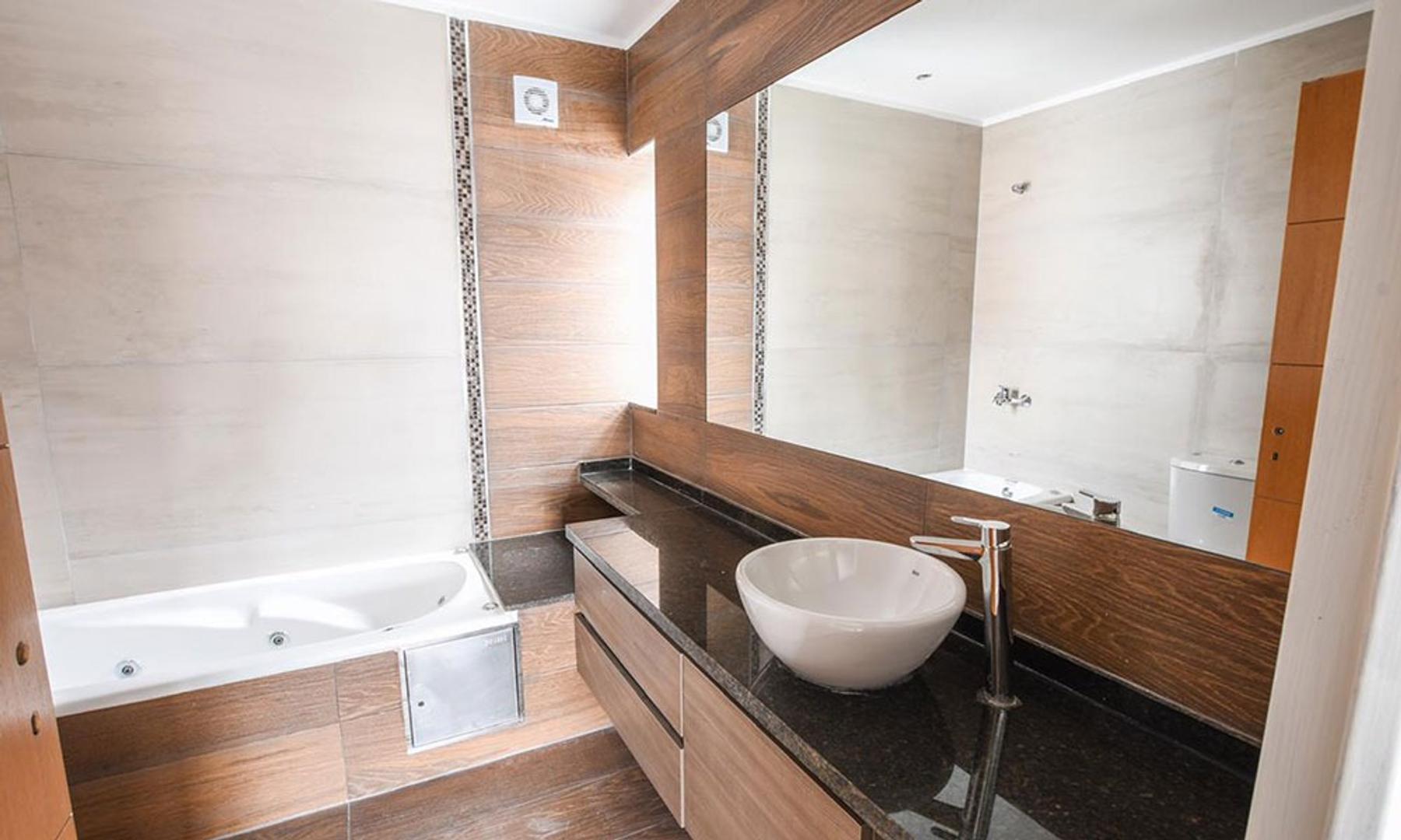 Departamento 3 ambientes con 2 baños