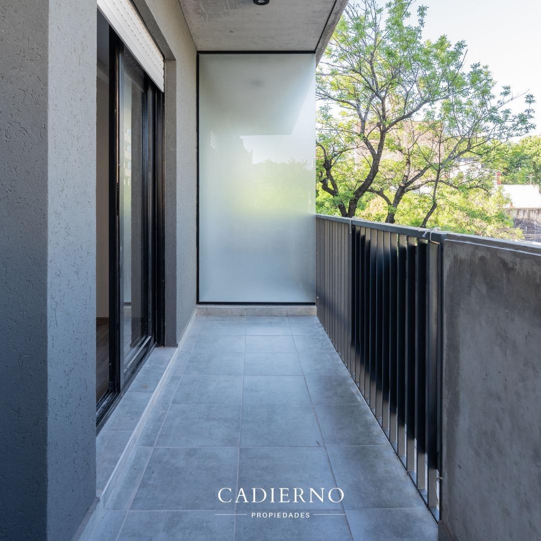 1 De Mayo 1970 , Piso 1