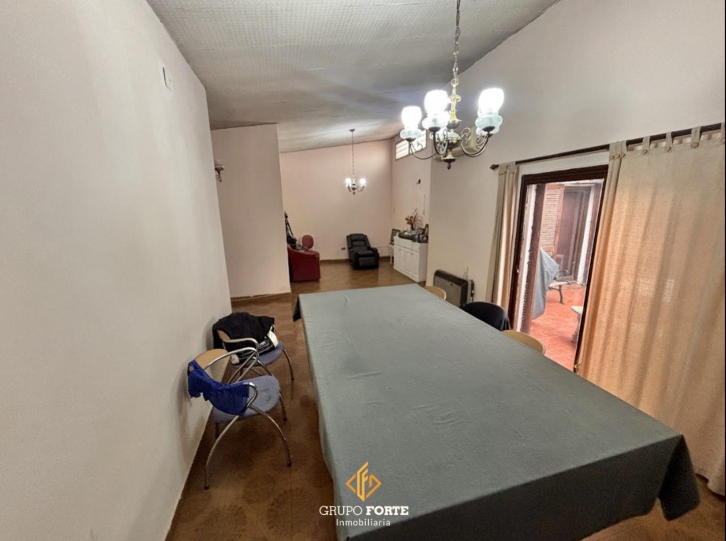 Casa 4 ambientes con 3 baños