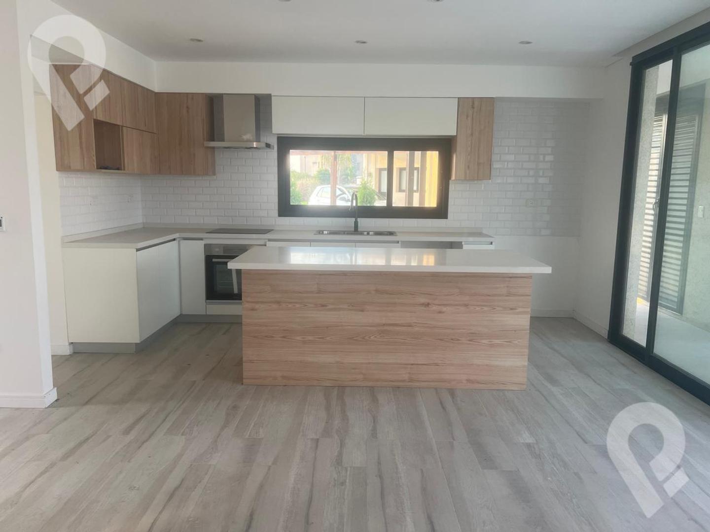 Lagos de Canning Barrio Privado, Sargento Cabral 5600