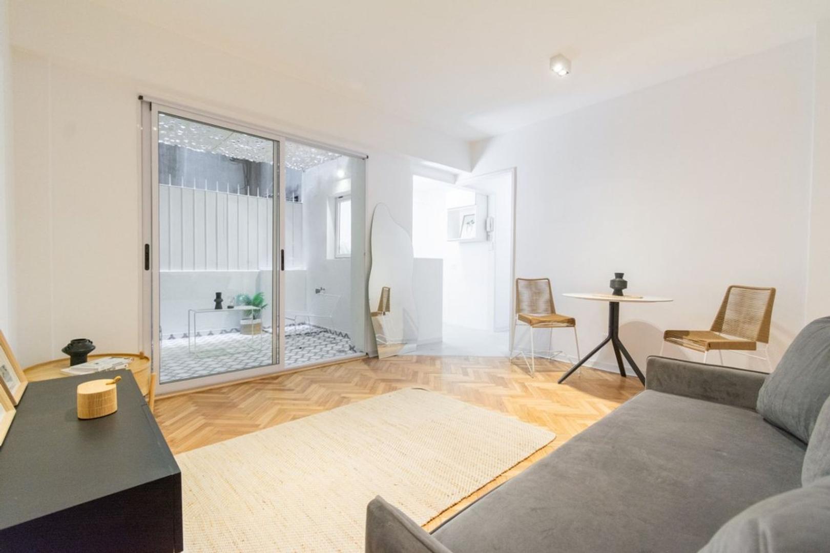 2 amb Patio Primer Piso A Estrenar Recoleta