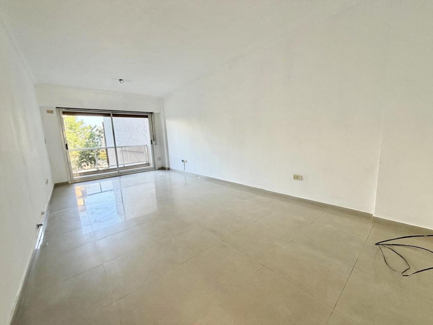 Martín Irigoyen 500, Piso 2