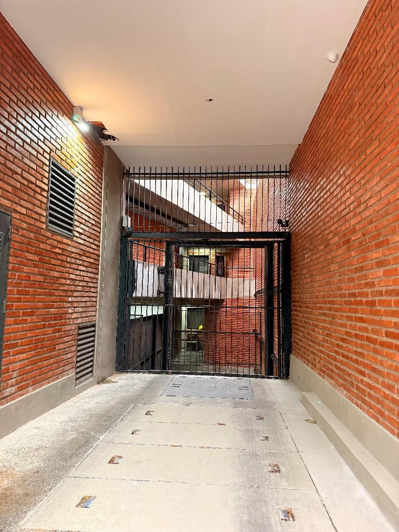 Depto 1 dormitorio y opcional cochera - Colon 2375