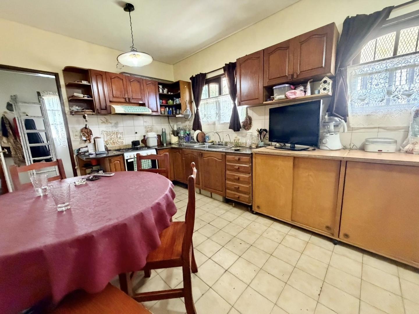 Casa en Venta en Castelar Sur, USD 200.000