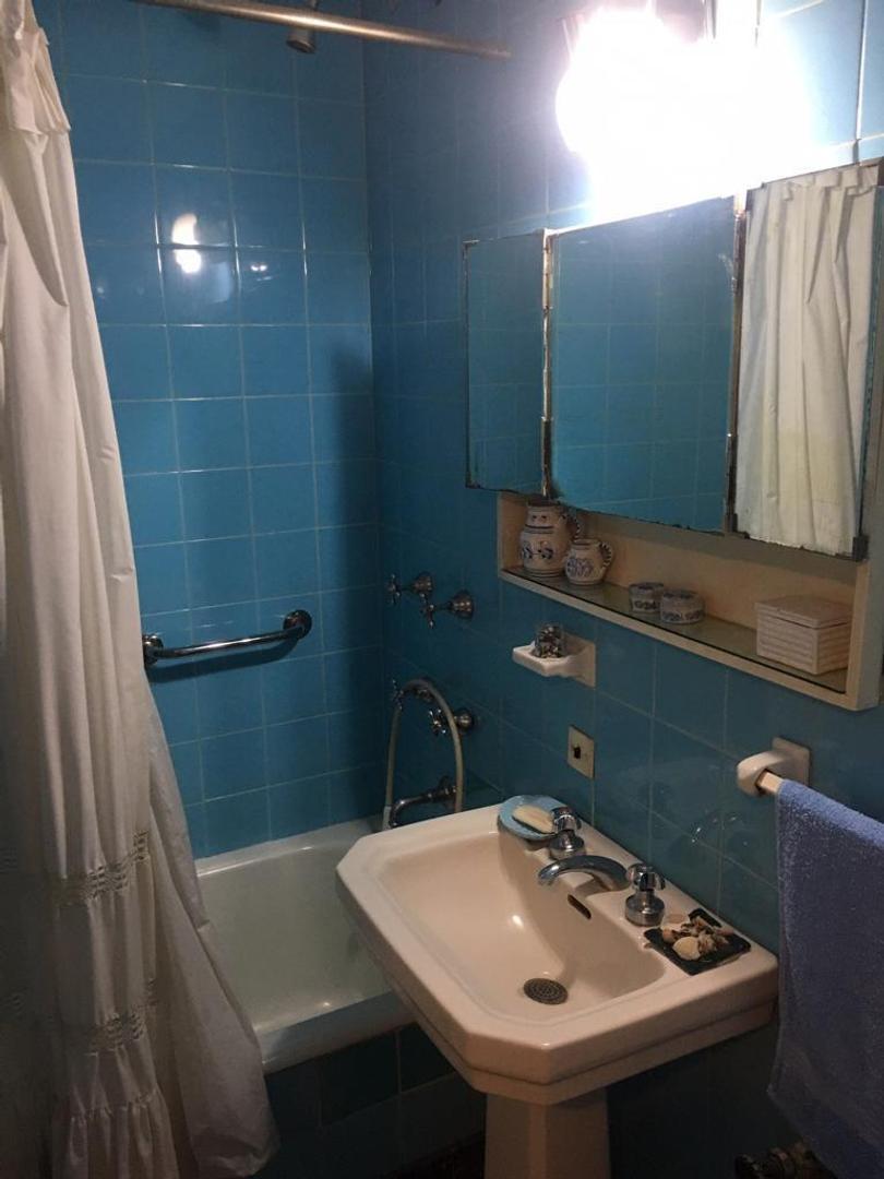 Departamento 5 ambientes con dependencia 1er piso Colectivid