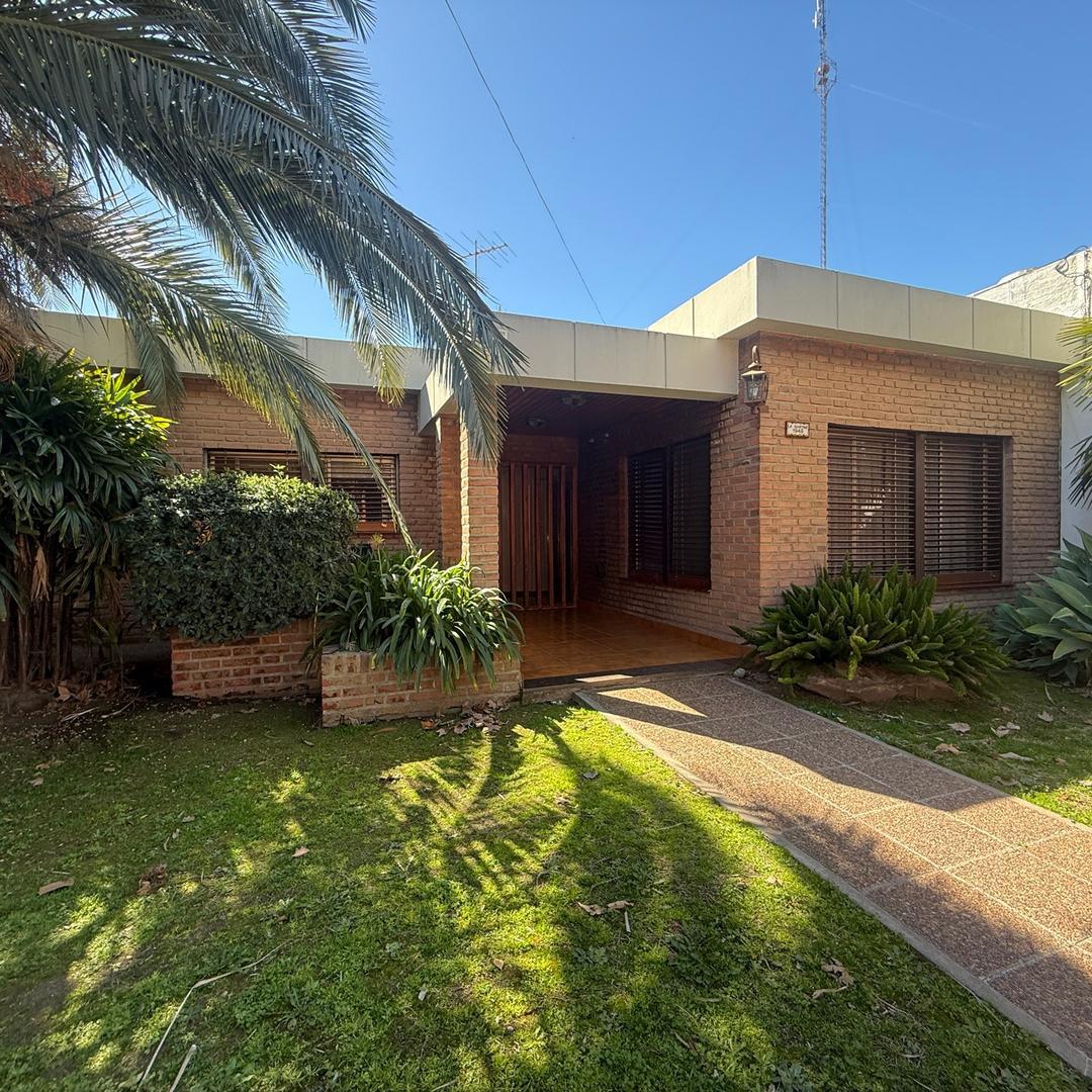 Casa en Venta en San Antonio De Padua, USD 258.000