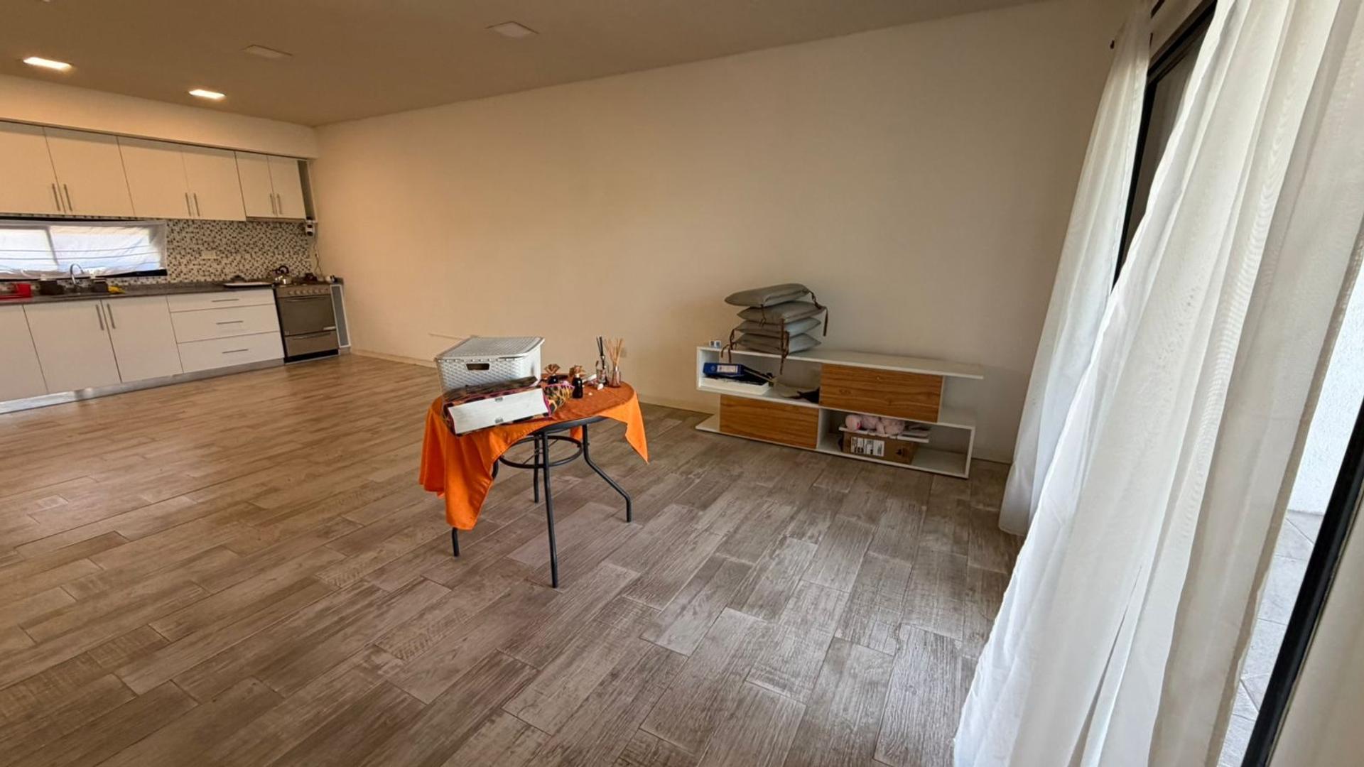 Departamento en Alquiler en La cañada de Pilar, $ 750.000