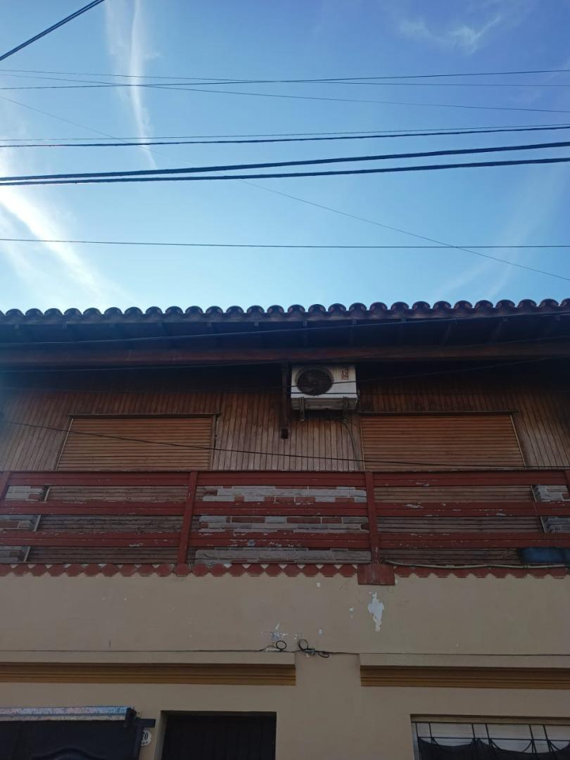 PH 3 AMB POR ESCALERA CON TZA Y BALCON