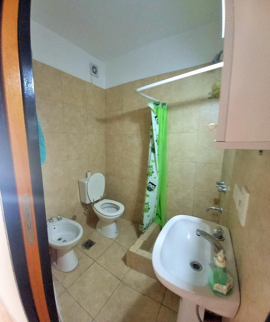 Depto Tipo Casa en Venta de 2 ambientes