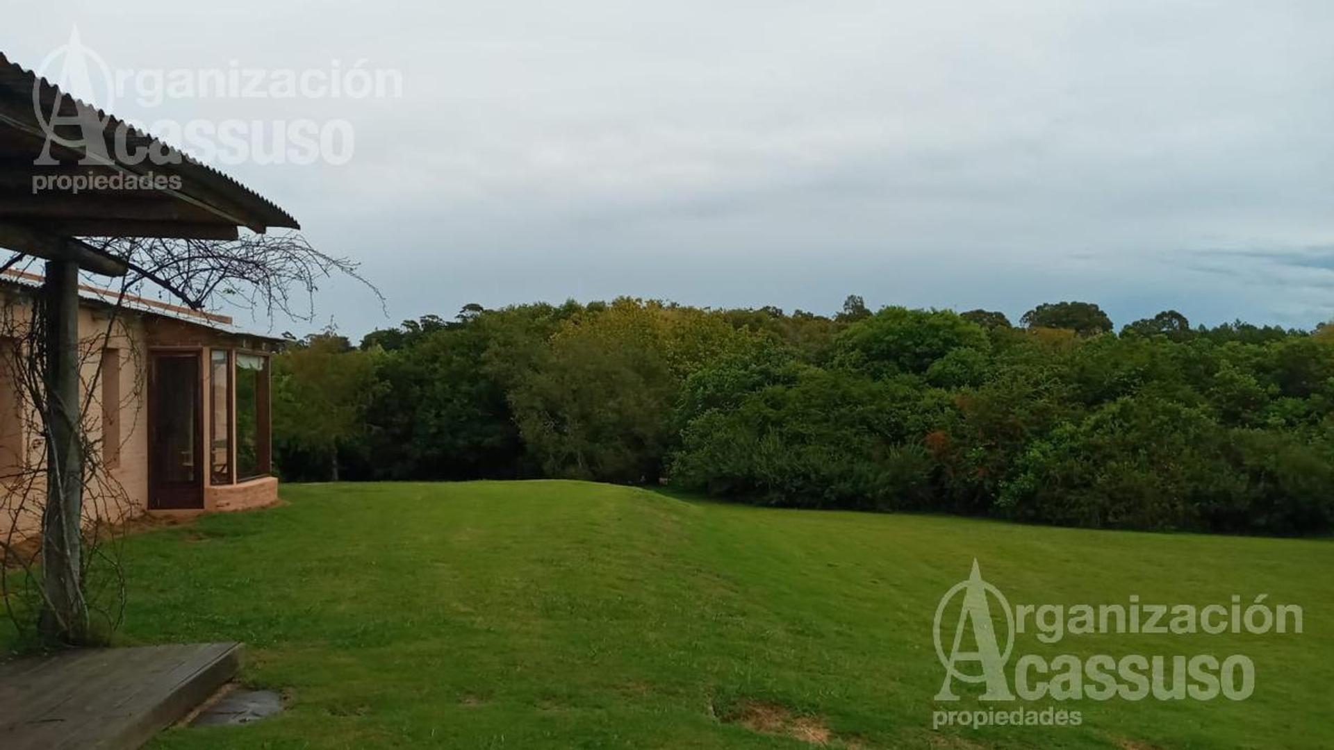 Chacra - Sobre la Laguna del sauce - 5 dormitorios