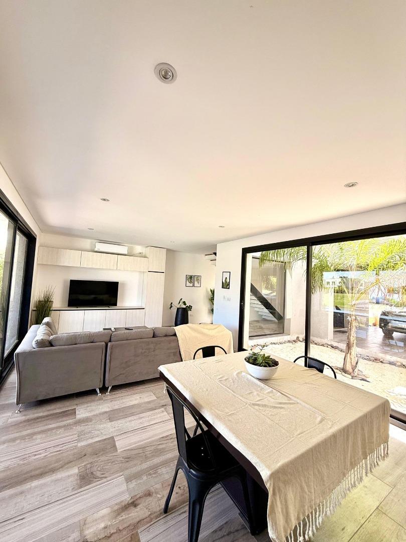 Casa en Alquiler de 3 dormitorios